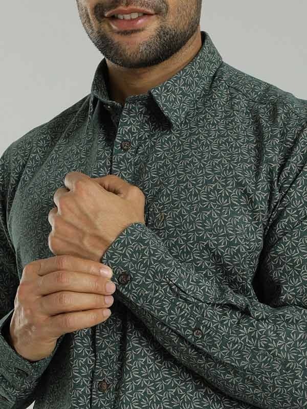 Indian Terrain Men All Over Print Green Shirt